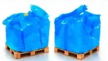 Liners azules para pallet con bolsas en su interior